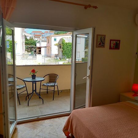 Summer Rooms Baska Экстерьер фото
