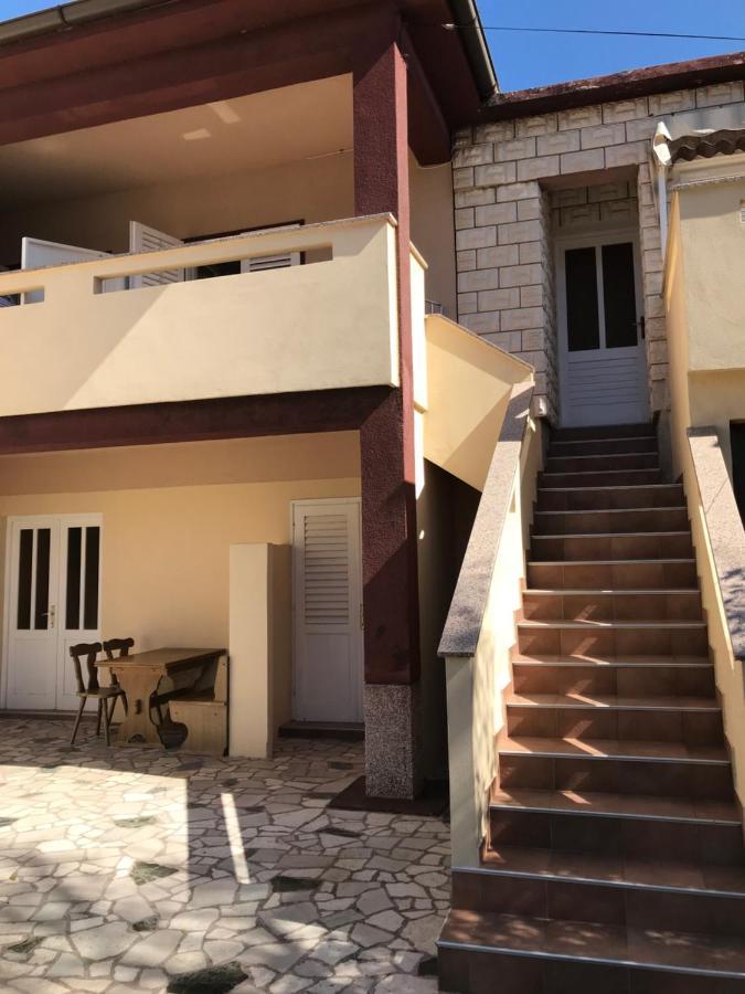 Summer Rooms Baska Экстерьер фото