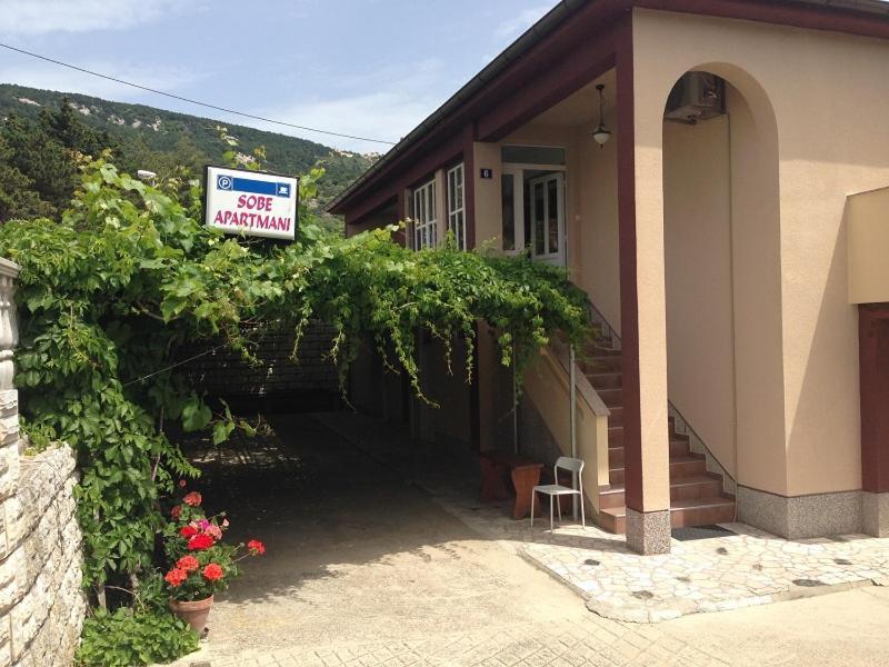 Summer Rooms Baska Экстерьер фото