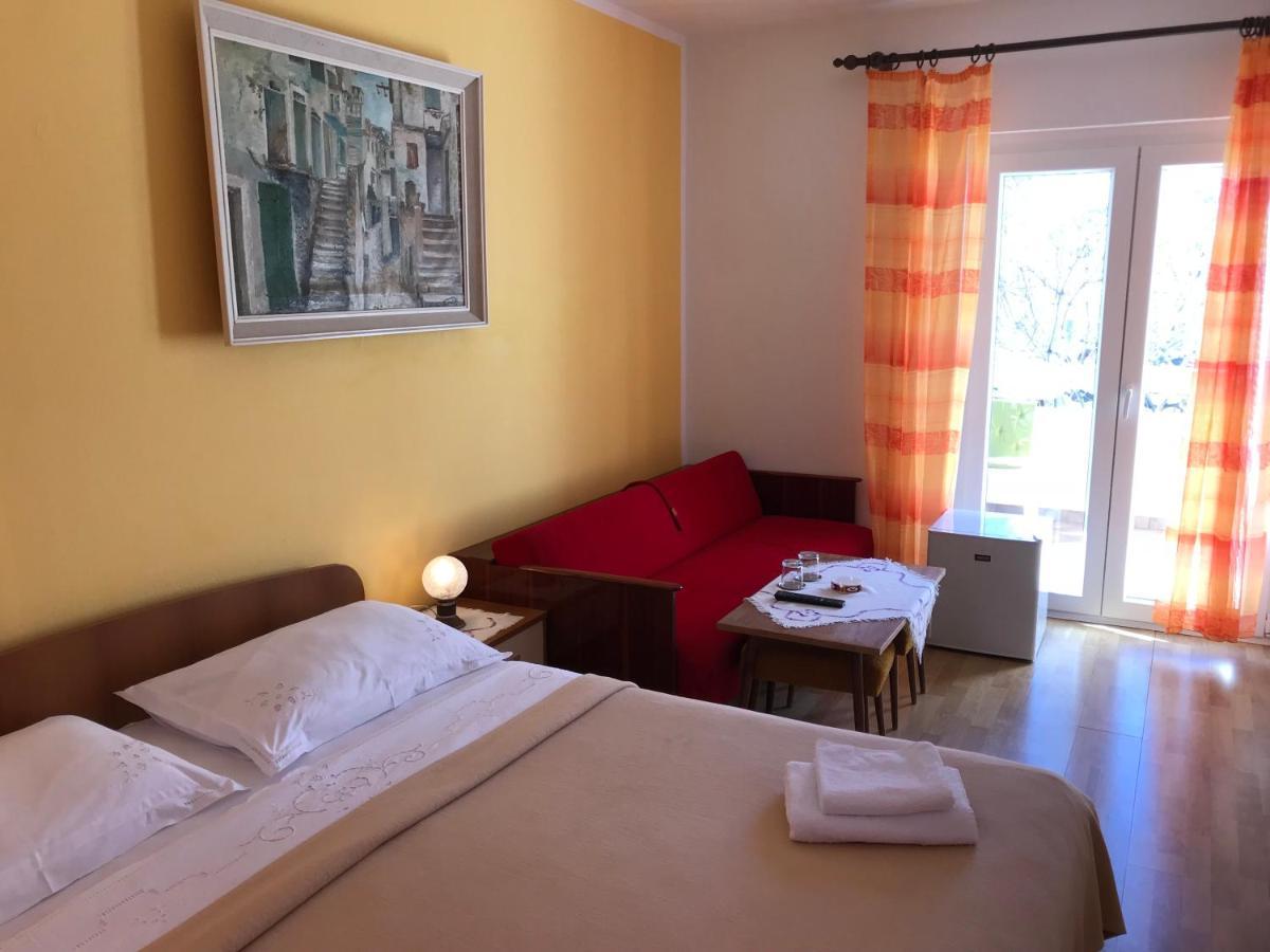 Summer Rooms Baska Экстерьер фото
