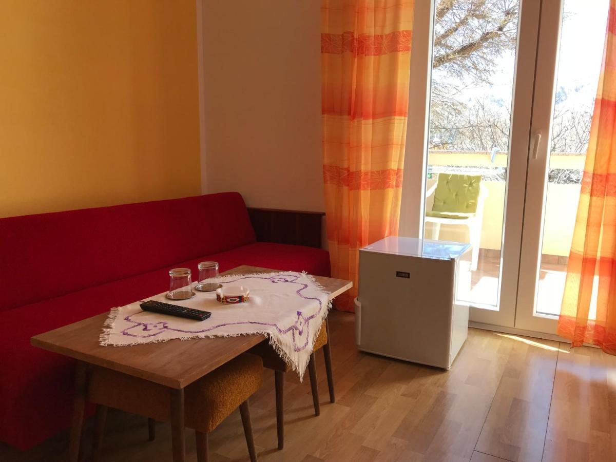 Summer Rooms Baska Экстерьер фото
