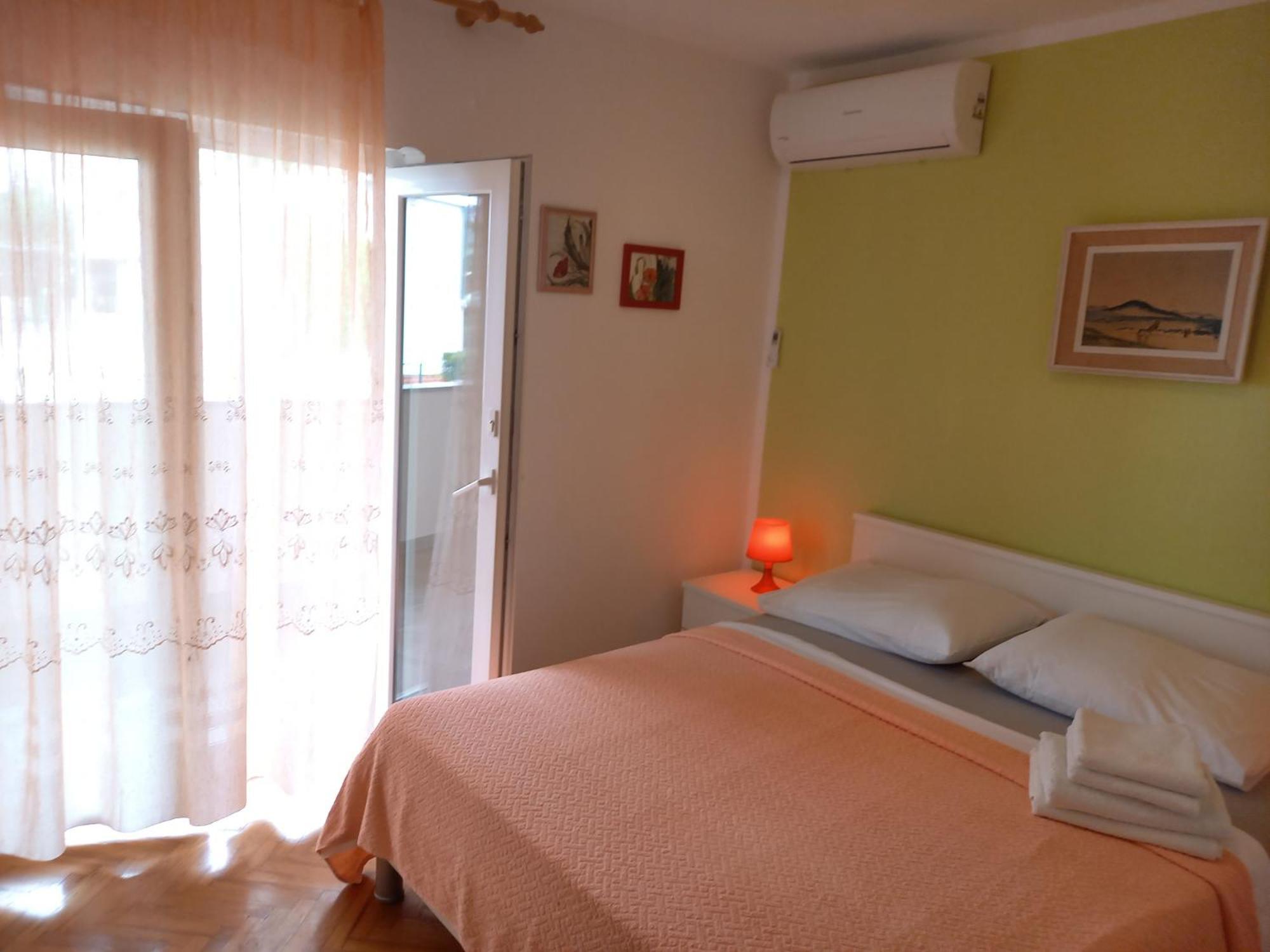 Summer Rooms Baska Экстерьер фото